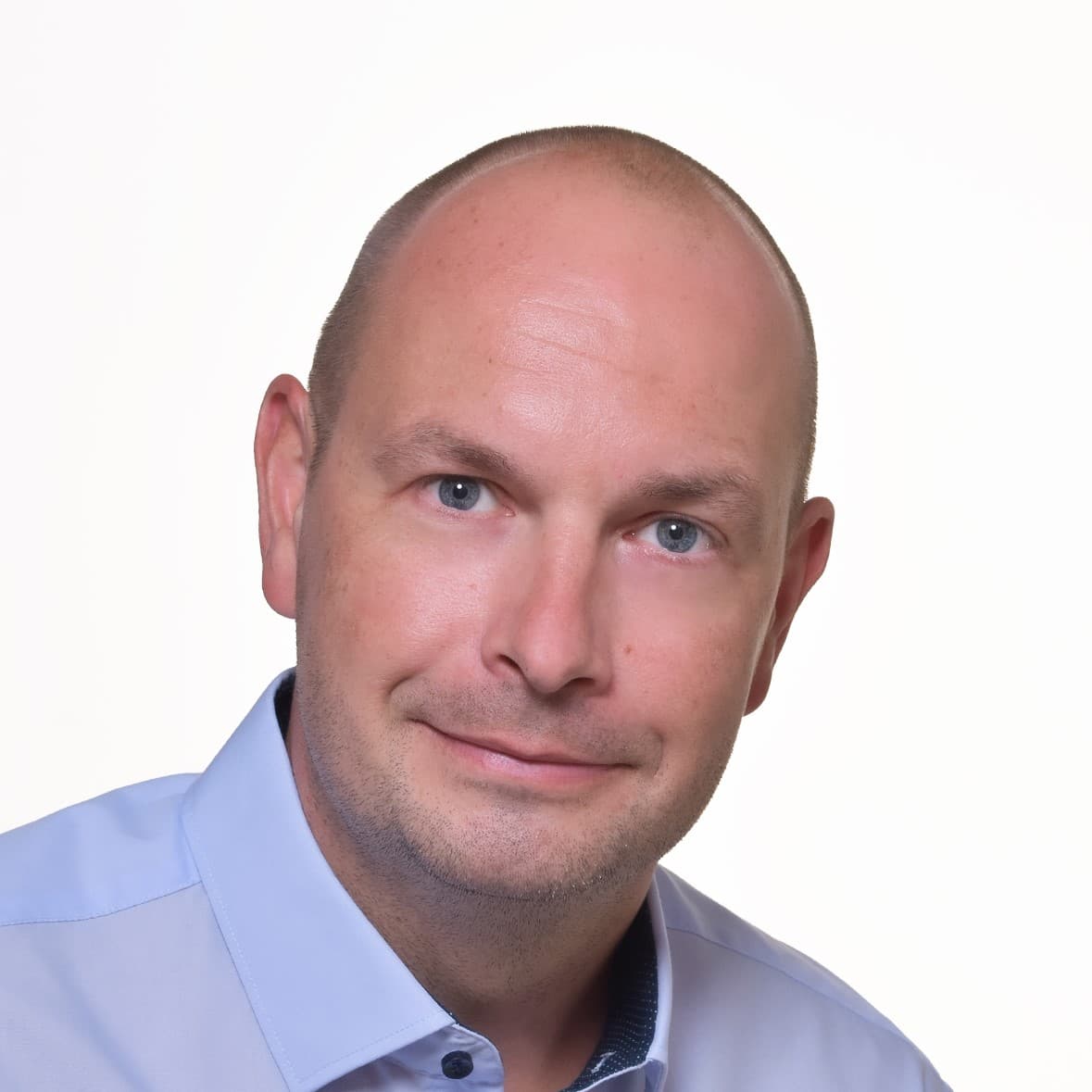 Mathias Bäck  — Pihlajalinna