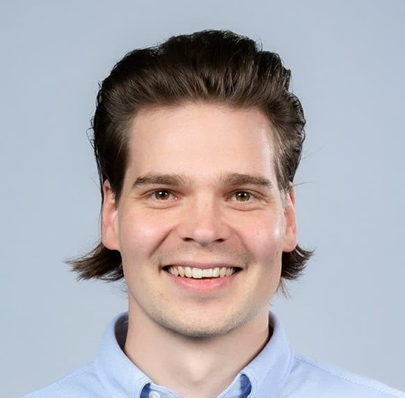 Anssi Tossavainen  — Pihlajalinna