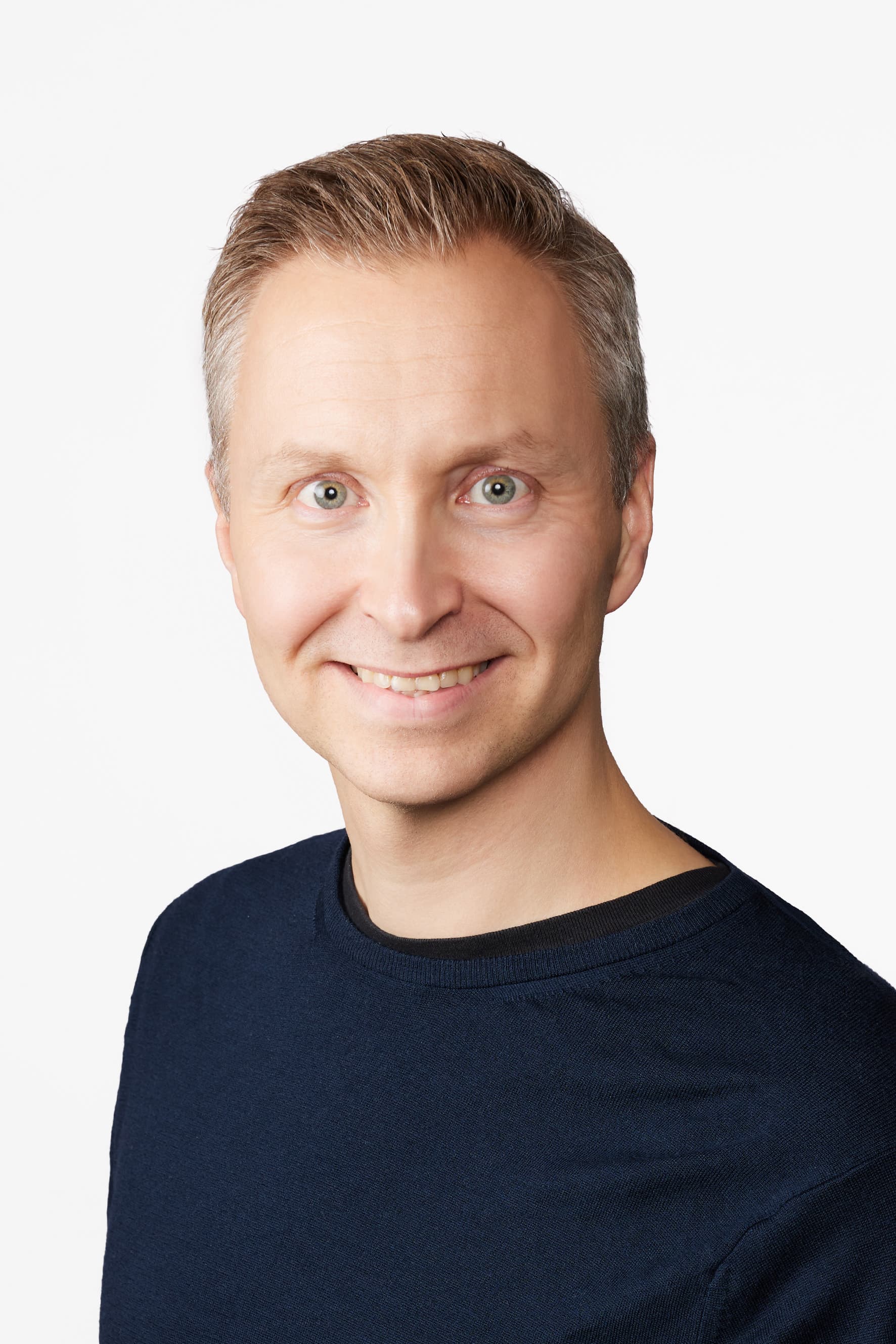 Timo Lenkkeri  — Pihlajalinna