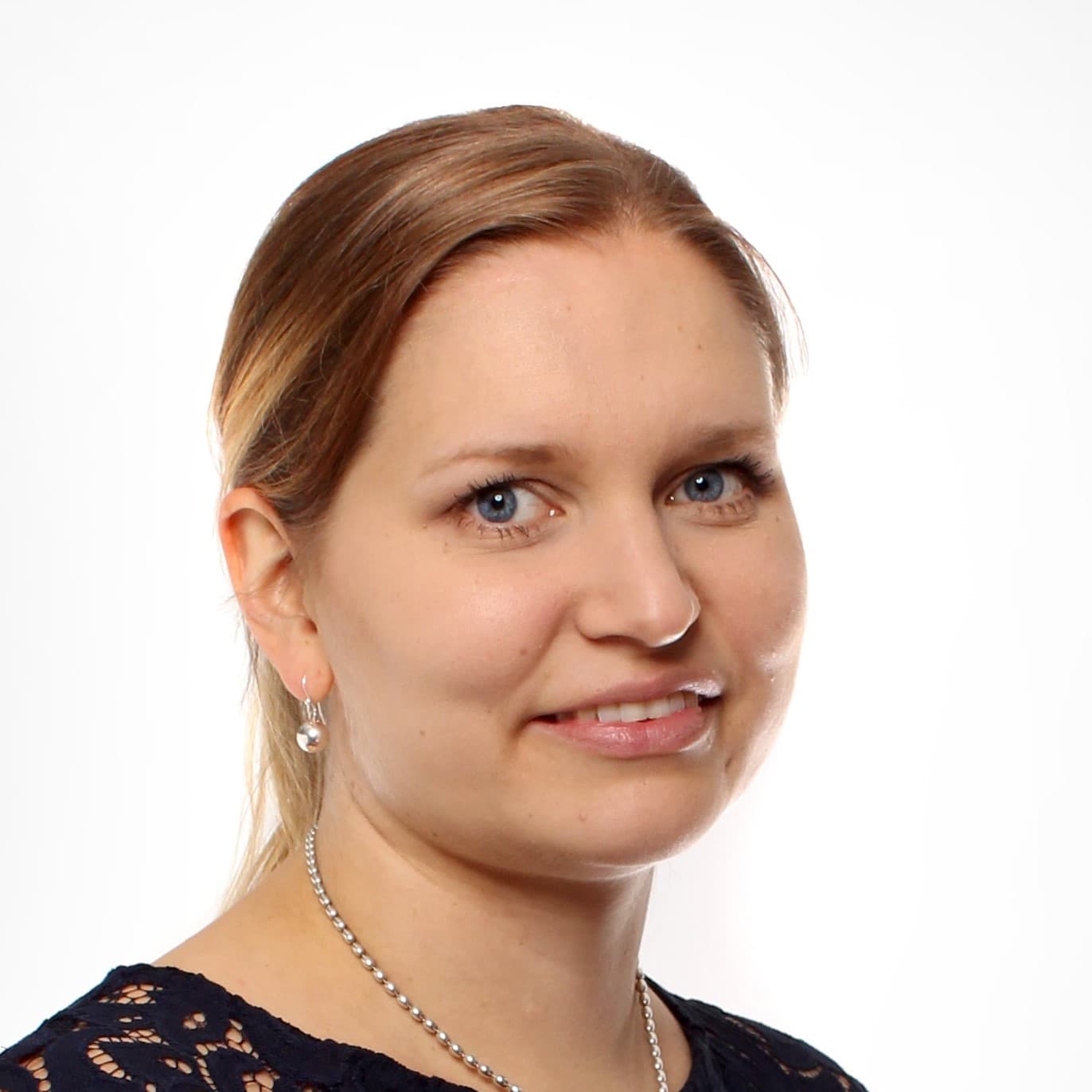 Nina Elonen Doctor of Medical Science — Pihlajalinna