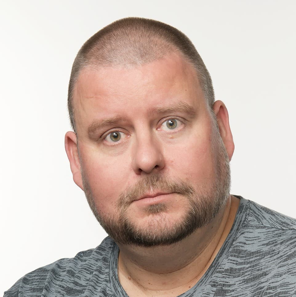 Juha Erkinheimo  — Pihlajalinna