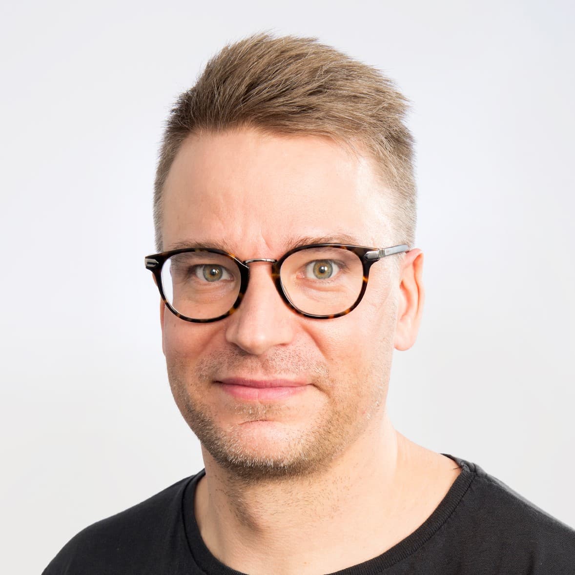 Jari Puustinen Master of Health Science — Pihlajalinna