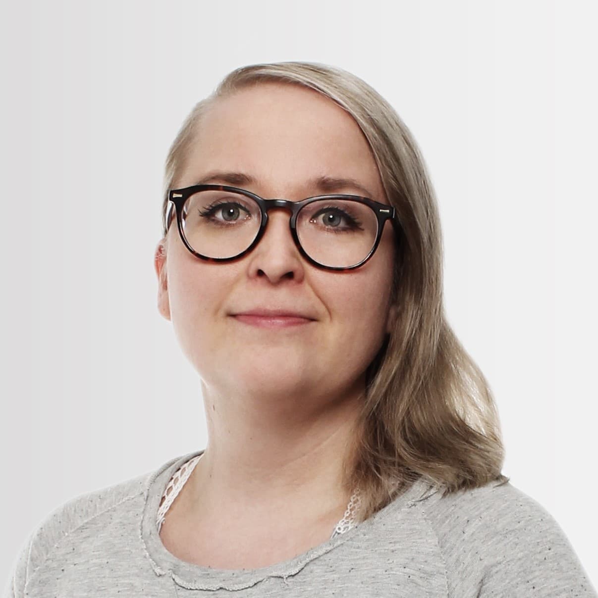 Piia Pussinen  — Pihlajalinna