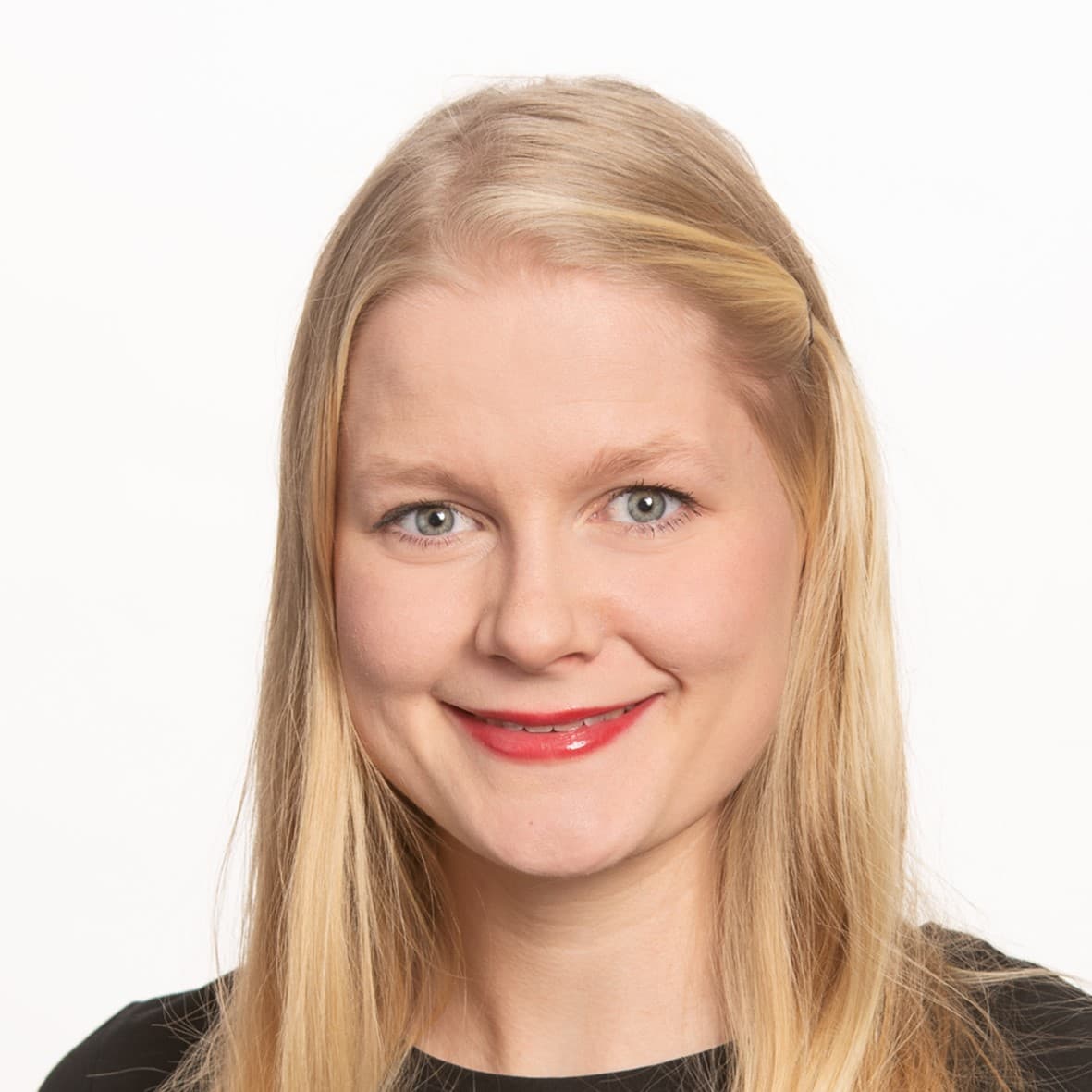 Lotta Karhola Lic.Med. — Pihlajalinna