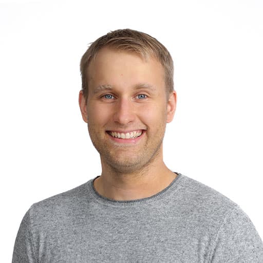 Timo Valo  — Pihlajalinna