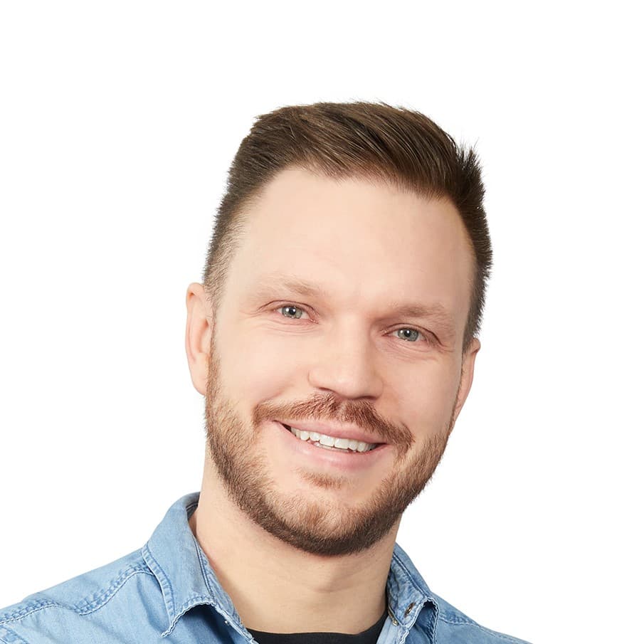 Sasu Hyytiä  — Pihlajalinna