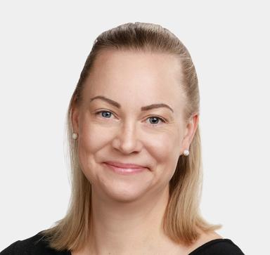 Tiina Hiltunen, Lääketieteen lisensiaatti — Pihlajalinna