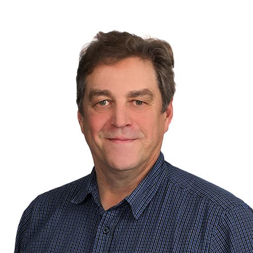 Timo Lääperi  — Pihlajalinna