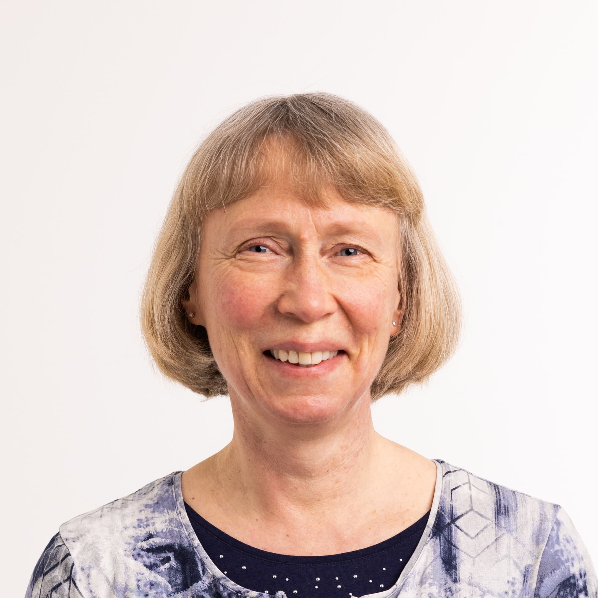 Kirsi Koivula  — Pihlajalinna