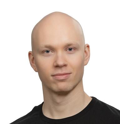 Elias Heino, Lääketieteen lisensiaatti — Pihlajalinna