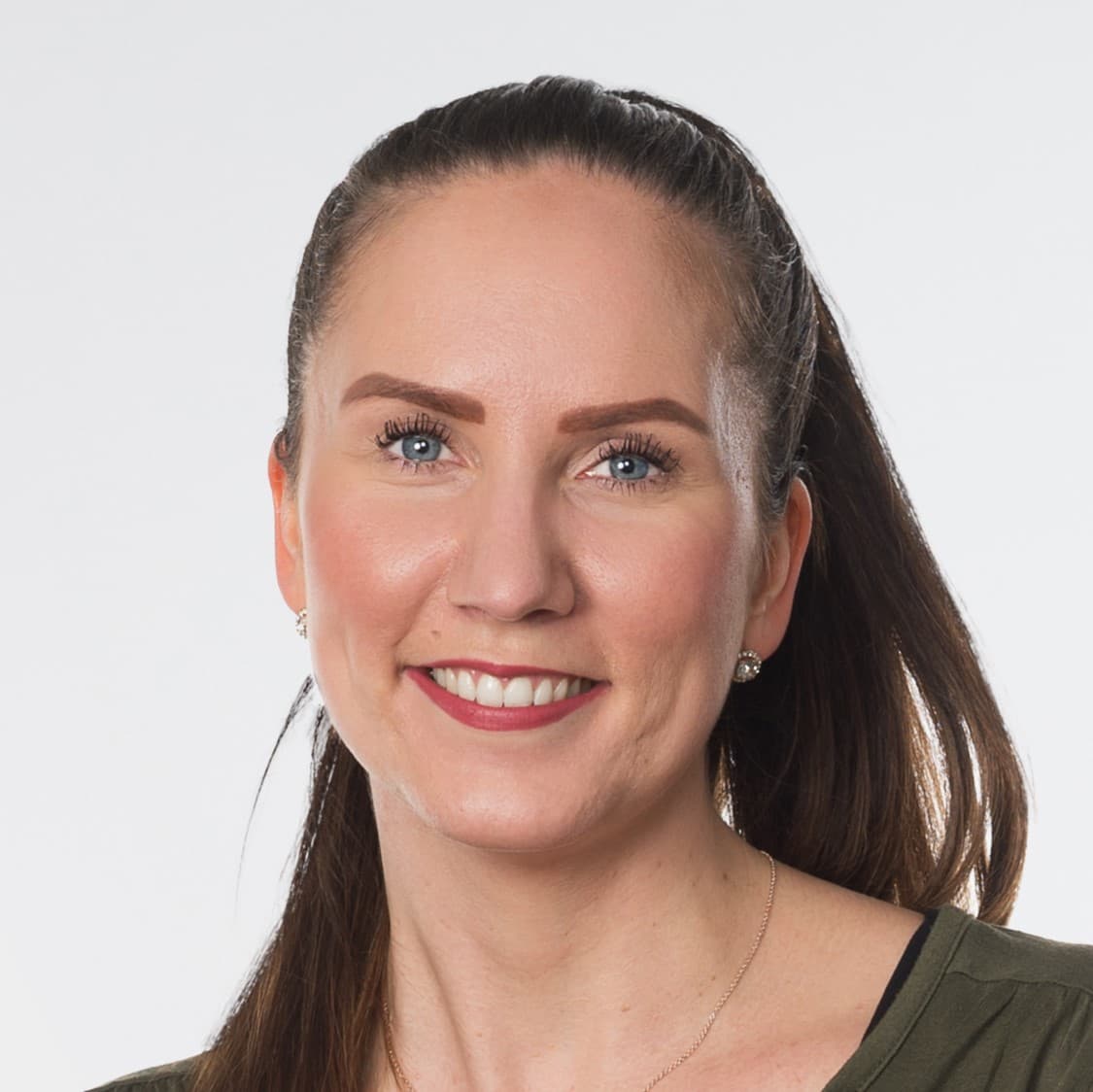 Taru Hillilä  — Pihlajalinna