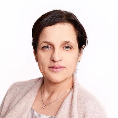 Susanna Laaksovirta, Lääketieteen lisensiaatti, Lääketieteen tohtori — Pihlajalinna