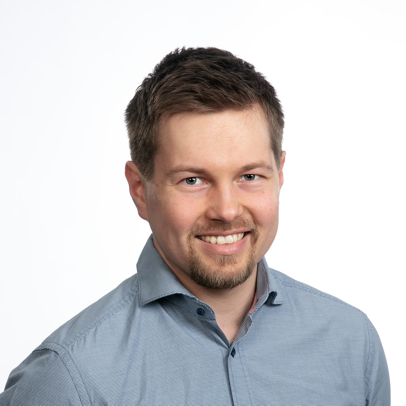 Aleksi Palola Lic.Med. — Pihlajalinna