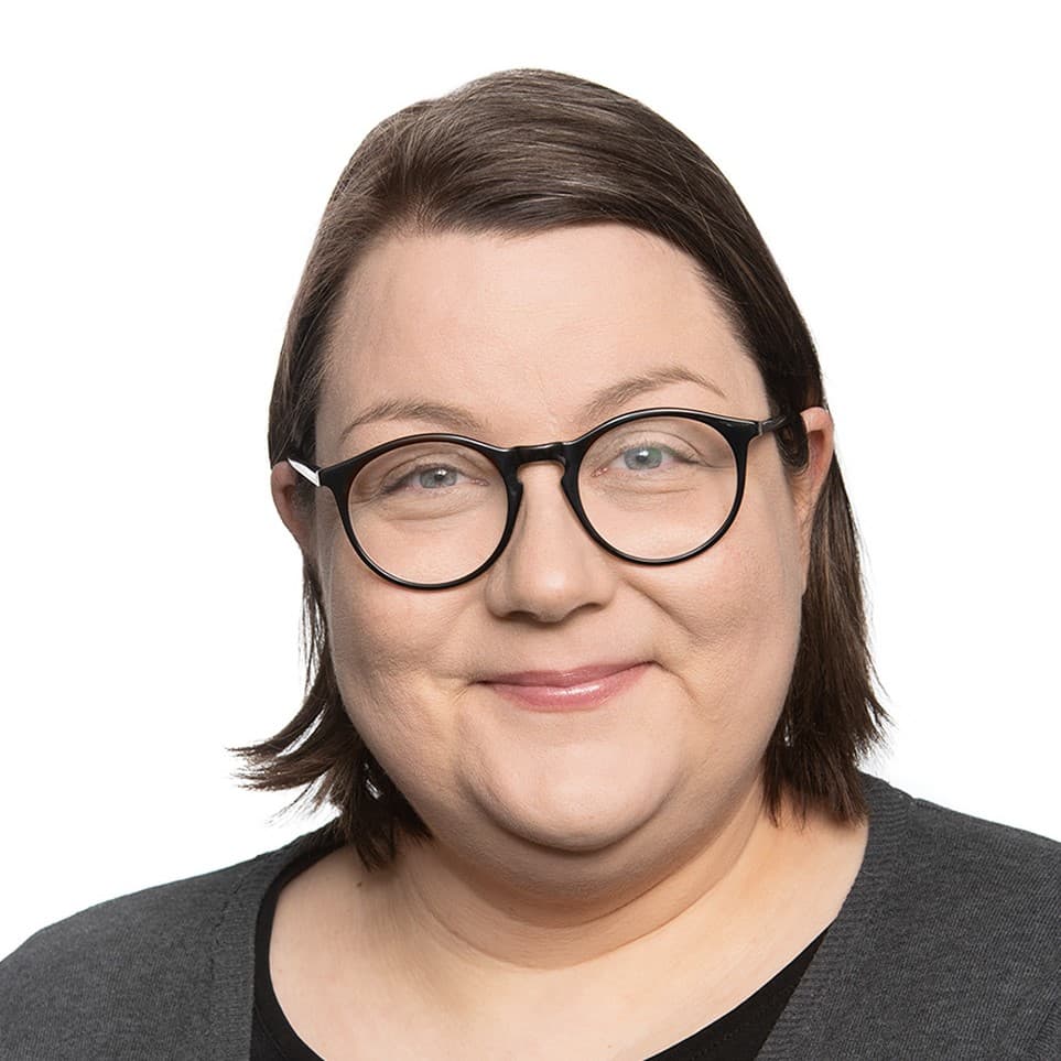 Sanna Nikander  — Pihlajalinna