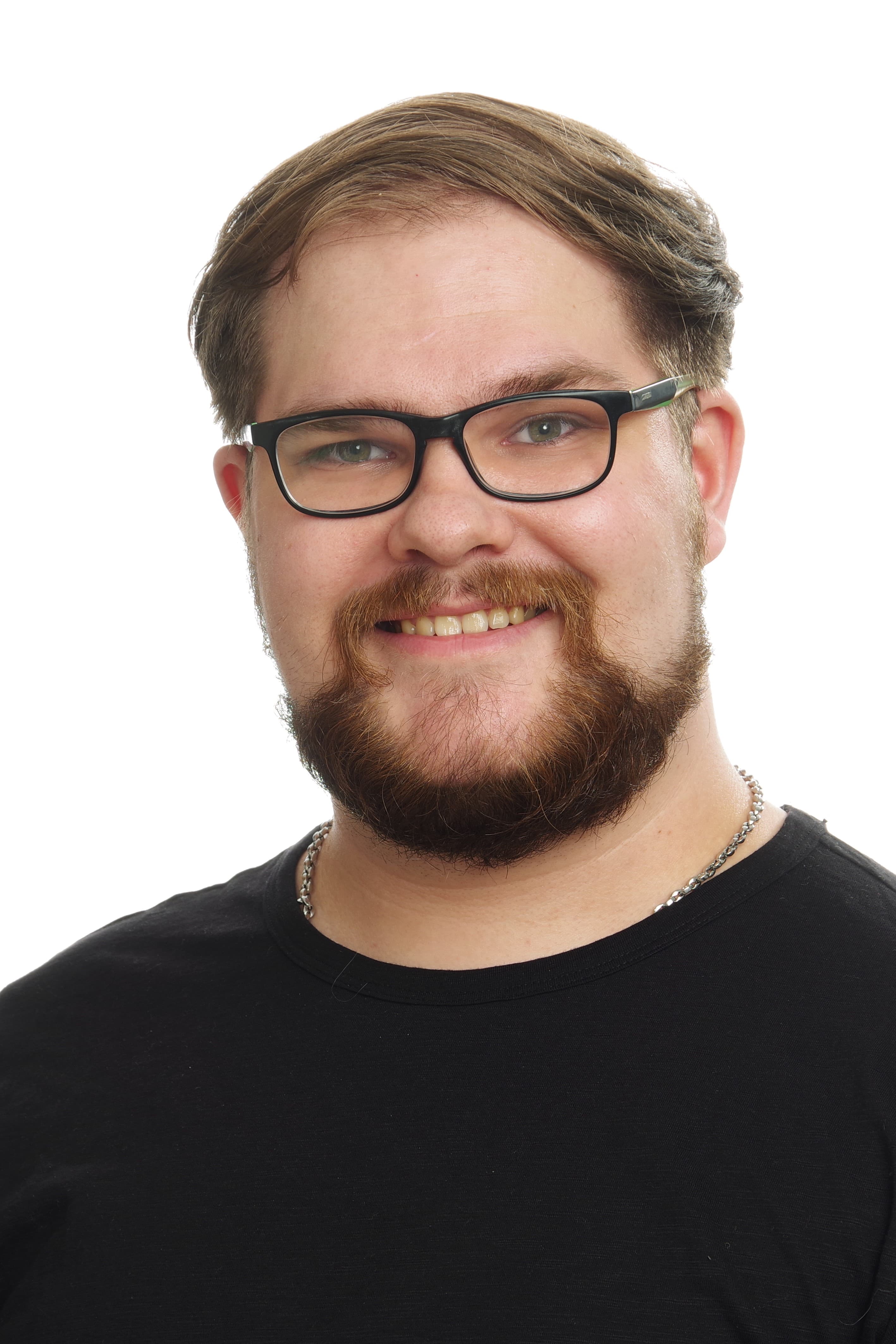 Lauri Holkko  — Pihlajalinna