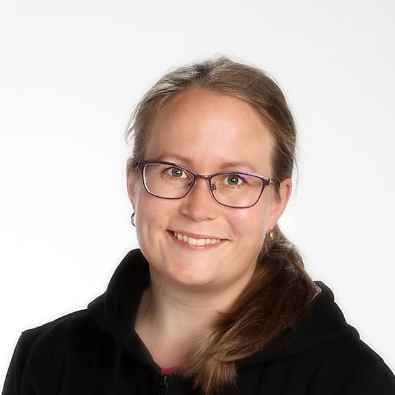 Elina Holappa — Pihlajalinna