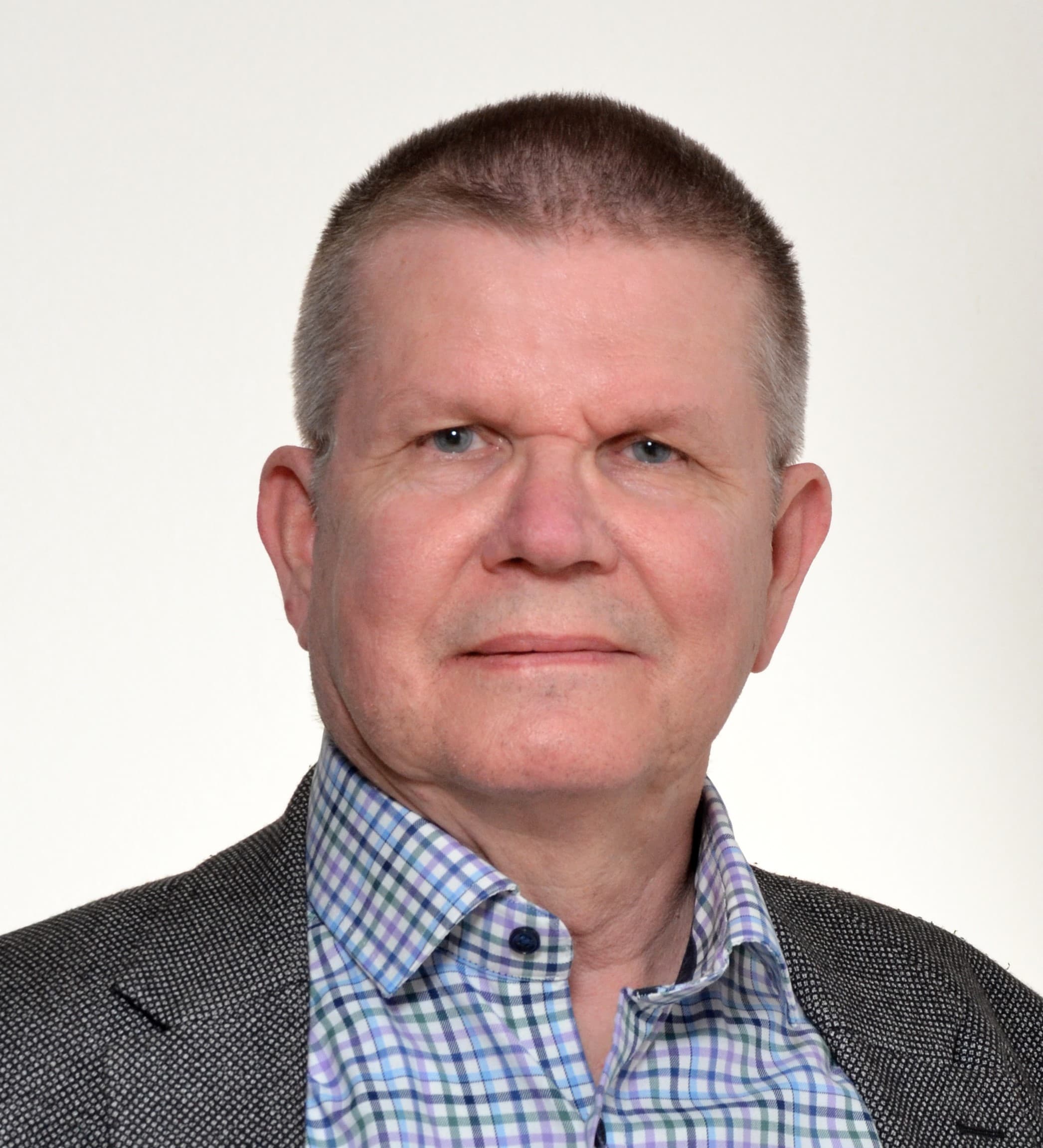 Hannu Aronen Doctor of Medicine and Surgery, Professor — Pihlajalinna