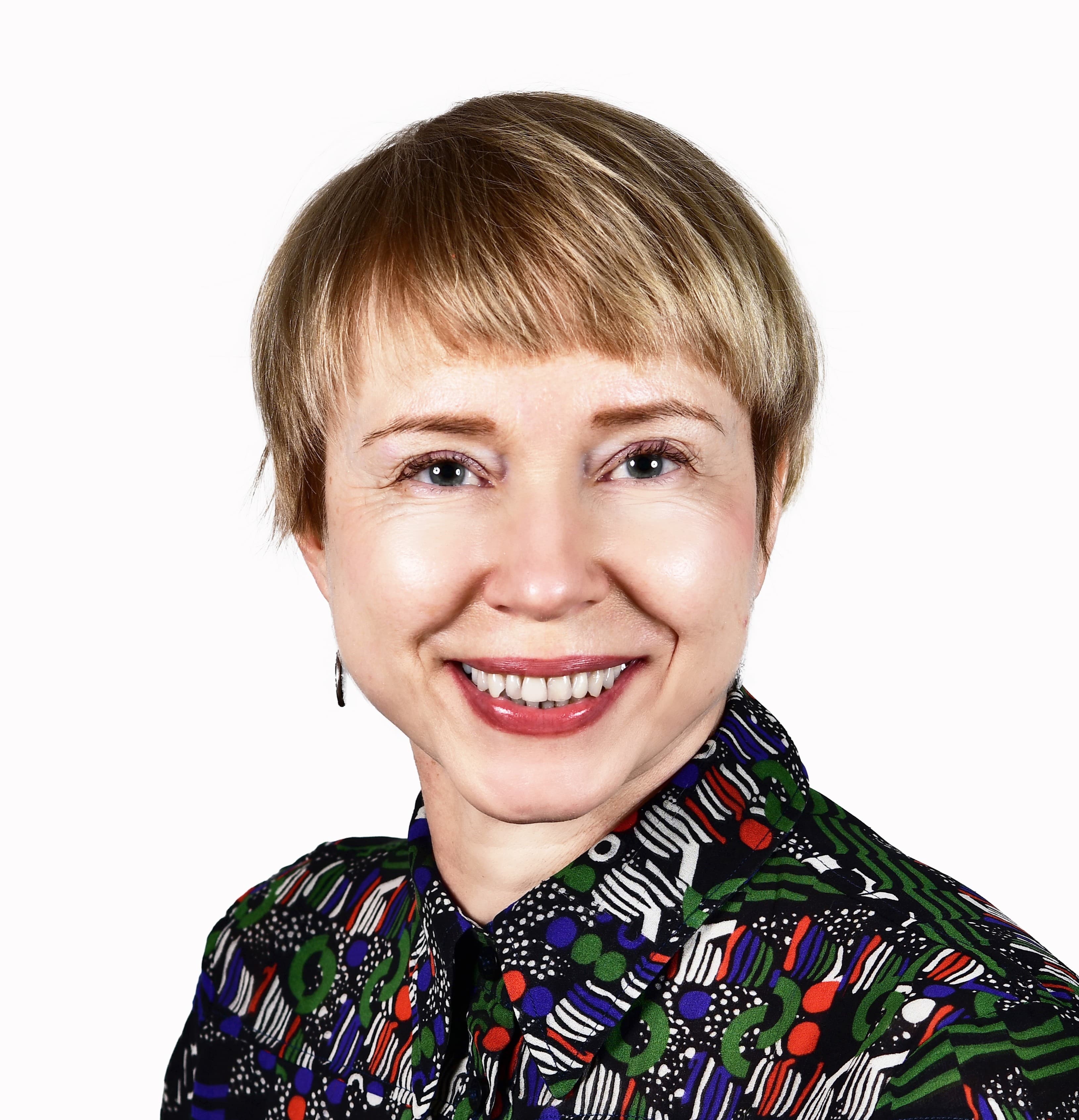 Irina Holma — Pihlajalinna