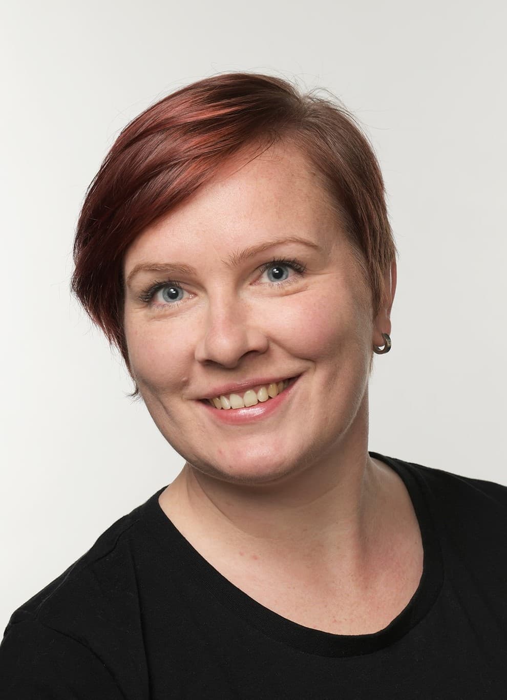 Janika Tikkamäki — Pihlajalinna