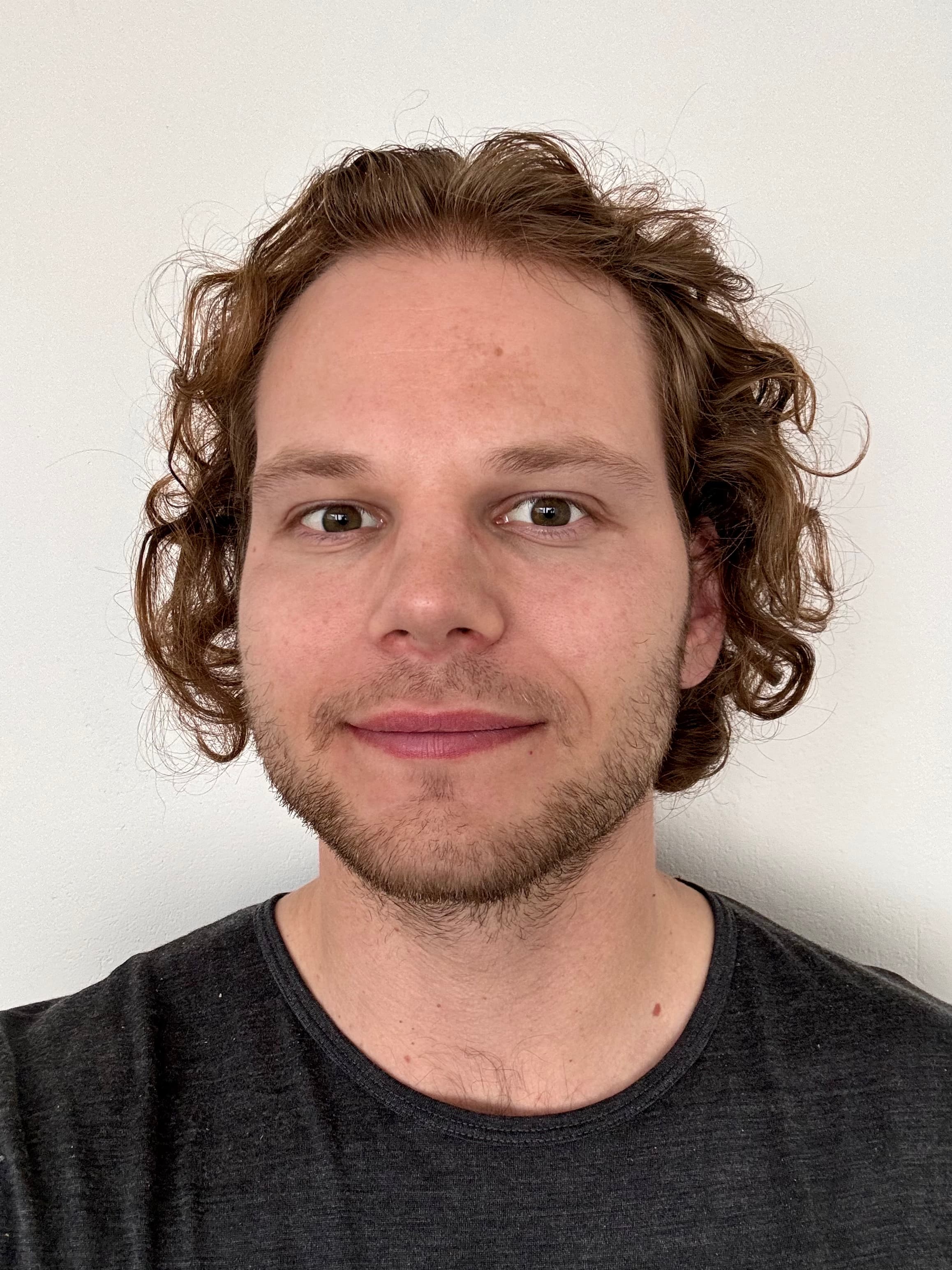 Tomas Hoikkanen Lic.Med. — Pihlajalinna