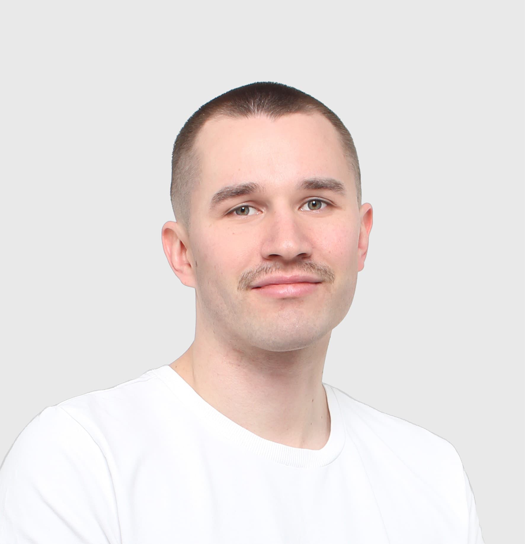 Konsta Kuusento — Pihlajalinna