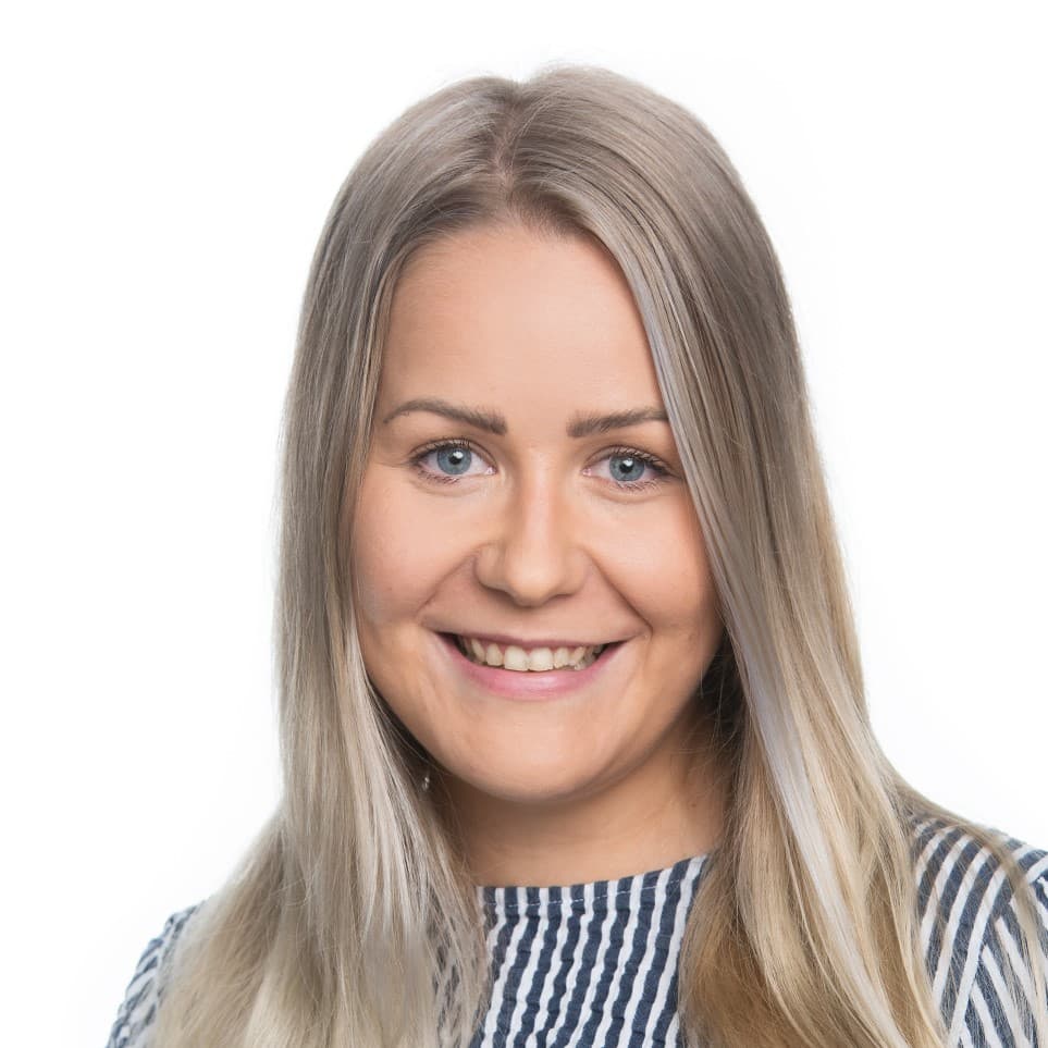 Sina Syvänen — Pihlajalinna