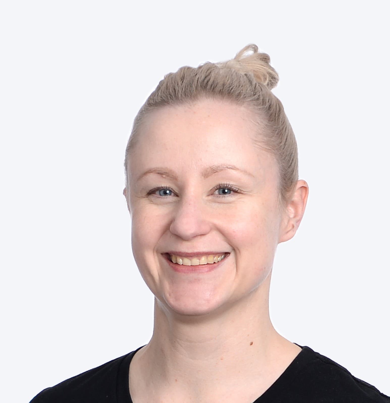 Heidi Leväniemi — Pihlajalinna