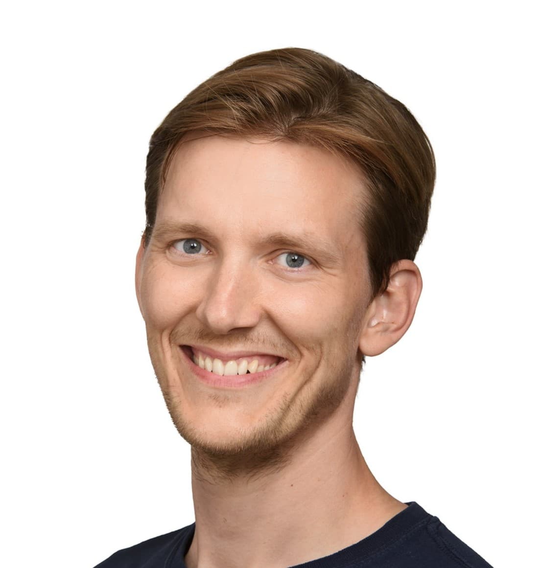 Anton Kalliola, Lääketieteen lisensiaatti — Pihlajalinna