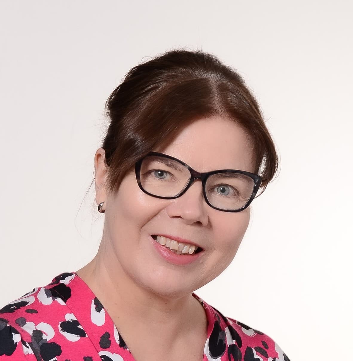 Liisa Kerttula — Pihlajalinna